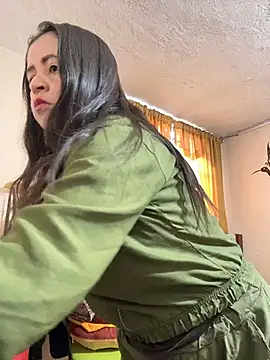 latinfemale online show from 07-17-26, 09:01