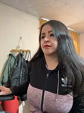 latinfemale online show from 02-14-26, 09:48