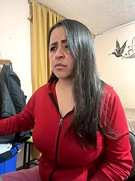 latinfemale online show from 11-04-25, 01:31