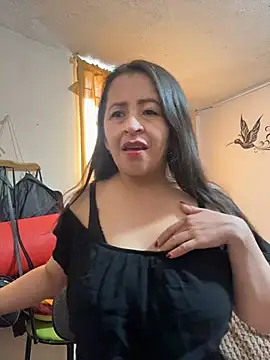 latinfemale online show from 03-24-26, 08:09