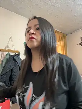latinfemale online show from 05-05-26, 09:29