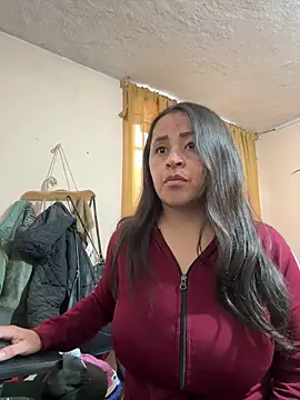 latinfemale online show from 11-07-25, 09:19