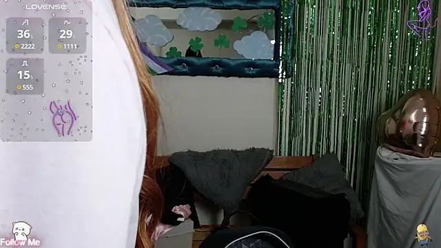 Snapshot of DestinyHills chatting on 03-11-25, 12:06 DestinyHills online show from 03-11-25, 12:06