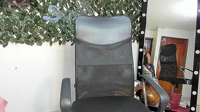 DestinyHills online show from 01-12-26, 12:01