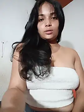 Snapshot of _Estrellita_ chatting on 07-11-26, 10:21 Estrellita online show from 07-11-26, 10:21