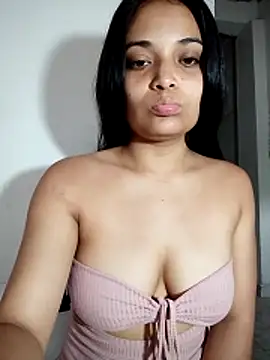  Estrellita  online show from 02-06-26, 06:59