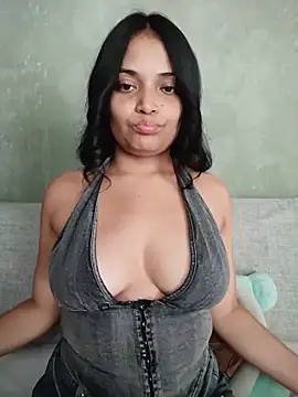  Estrellita  online show from 05-14-26, 04:26