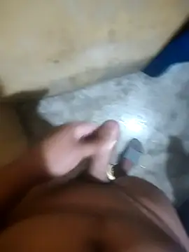 Manyy550 online show from 04-22-26, 07:42