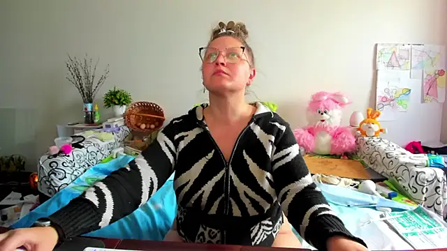 IamYourNarcotic online show from 04-06-26, 01:56