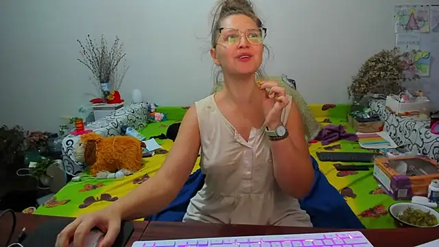 Snapshot of IamYourNarcotic chatting on 12-08-24, 04:50 IamYourNarcotic online show from 12-08-24, 04:50