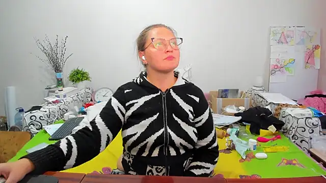 IamYourNarcotic online show from 11-10-25, 12:54