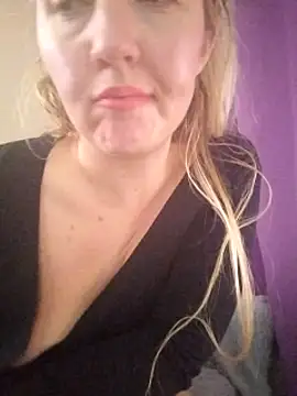 Mllesha74000 online show from 01-23-25, 03:32