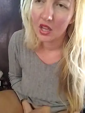 Mllesha74000 online show from 03-11-26, 03:17