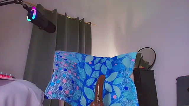 heaven puertas1 online show from 04-18-26, 09:11