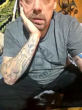 canadacockinme online show from 10-31-25, 03:30