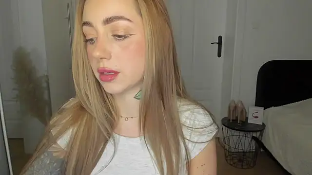 sexyCoralie online show from 02-07-26, 02:47