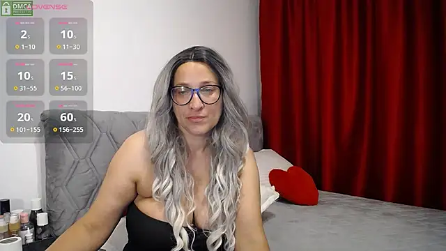 Snapshot of Aphrodite_S32 chatting on 06-22-26, 03:12 Aphrodite S32 online show from 06-22-26, 03:12