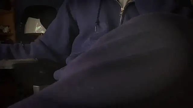 Snapshot of relix1 chatting on 04-04-26, 03:29 relix1 online show from 04-04-26, 03:29