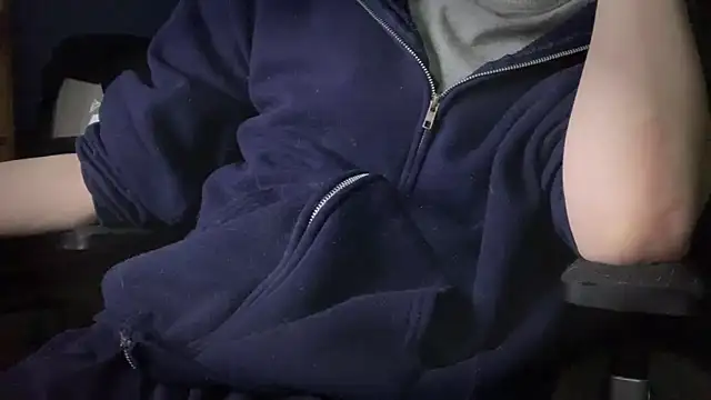 Snapshot of relix1 chatting on 04-03-26, 05:08 relix1 online show from 04-03-26, 05:08