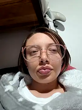 linda-schmidt online show from 03-05-26, 01:46