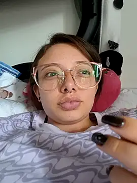 linda-schmidt online show from 10-11-25, 07:48