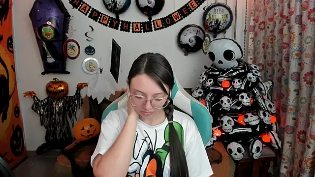 linda-schmidt online show from 10-07-25, 03:07