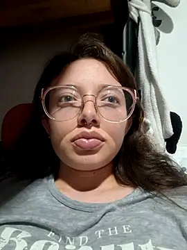 linda-schmidt online show from 12-23-25, 03:17