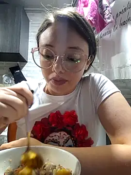 linda-schmidt online show from 10-21-25, 10:09