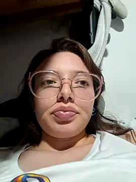 linda-schmidt online show from 11-23-25, 02:21