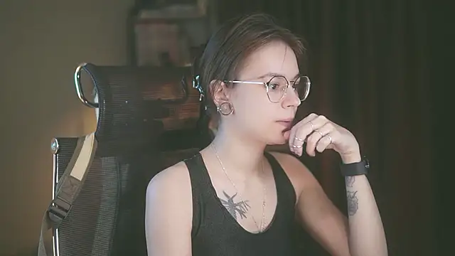 alyssa sweet online show from 02-18-26, 05:16