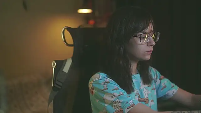 Snapshot of alyssa_sweet chatting on 10-16-25, 04:54 alyssa sweet online show from 10-16-25, 04:54