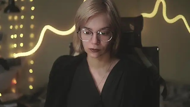 alyssa sweet online show from 05-18-26, 05:02