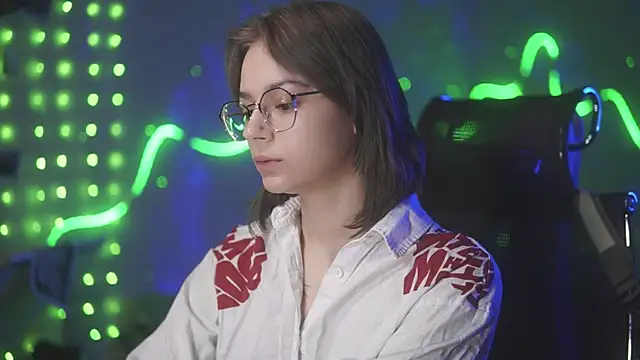 alyssa sweet online show from 04-15-26, 05:13