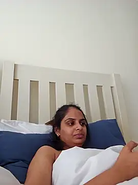 DirtySnowball69 online show from 03-01-25, 07:41