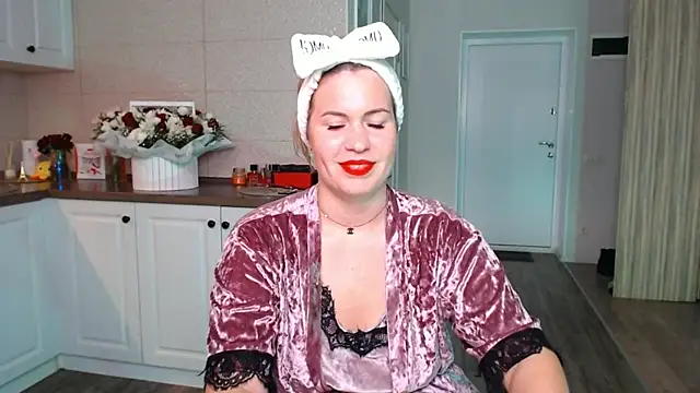 HotTiffani online show from 09-13-25, 05:07