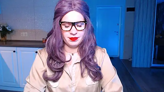 HotTiffani online show from 09-18-25, 03:59