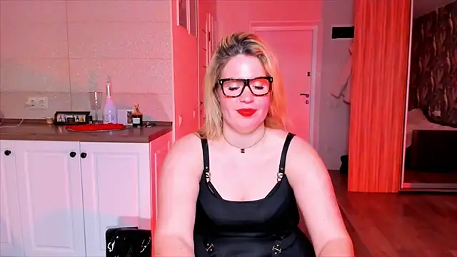 HotTiffani online show from 02-04-26, 09:32