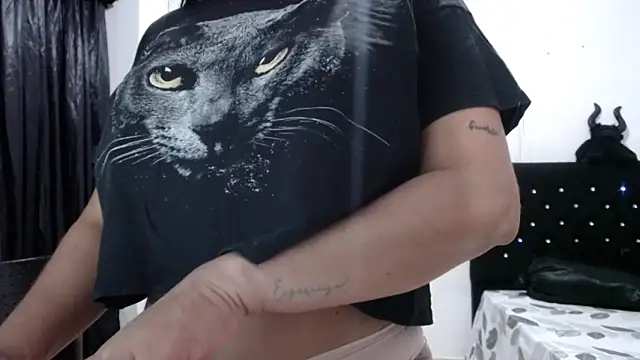 venuz mendoza20 online show from 11-25-25, 03:12