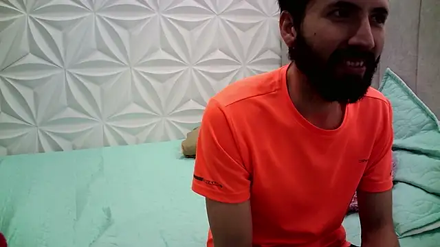 jerryandjessica online show from 12-31-24, 05:51