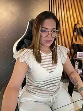 KellyBrooklyn  online show from 04-17-26, 02:20