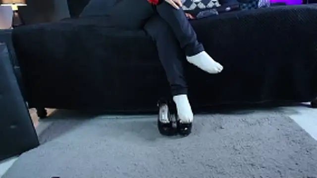  Jade 16 online show from 01-12-26, 12:23