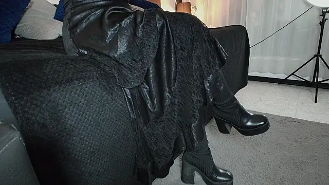 Snapshot of _Jade_16 chatting on 02-25-26, 11:32 Jade 16 online show from 02-25-26, 11:32