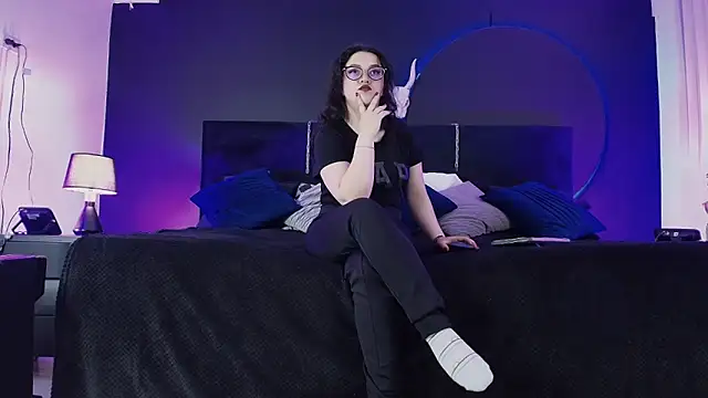  Jade 16 online show from 03-12-26, 11:36