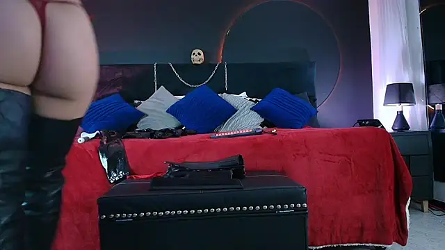 Snapshot of _Jade_16 chatting on 05-07-26, 01:14 Jade 16 online show from 05-07-26, 01:14