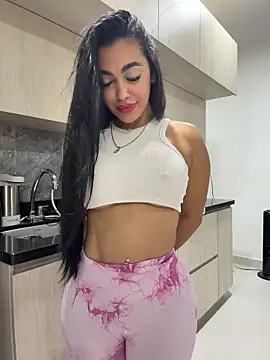 emma andrew1 online show from 04-02-26, 12:18