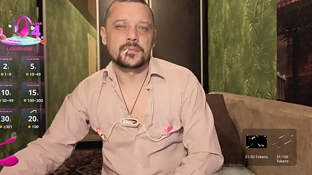 DanielOhCool online show from 11-13-25, 05:11