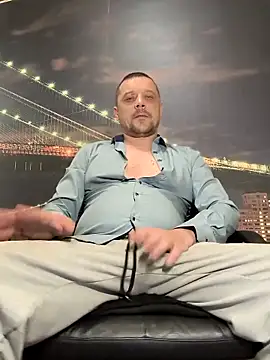 DanielOhCool online show from 02-28-25, 06:20