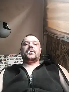 DanielOhCool online show from 03-12-26, 05:45