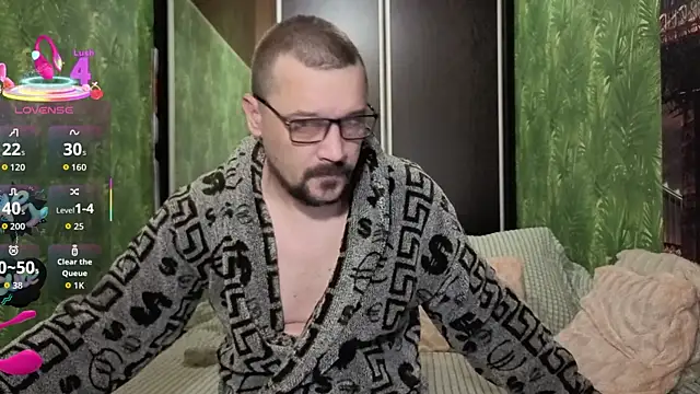 DanielOhCool online show from 10-06-25, 07:09