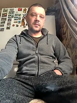 DanielOhCool online show from 02-26-25, 07:34